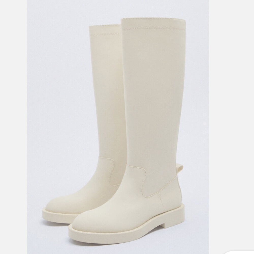 NWT ZARA NEW Tall Boots Rubberized White Cream Sz US 11 Blogger fav